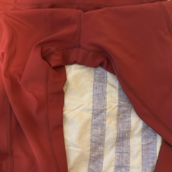 Zyia Leggings - Picture 2 of 5